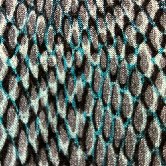 Liverpool L.A. ladies thin viscose blend pullover top hombre reptile print sz S. - Picture 5 of 9